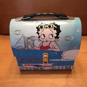 Betty Boop novelty lunch tin.